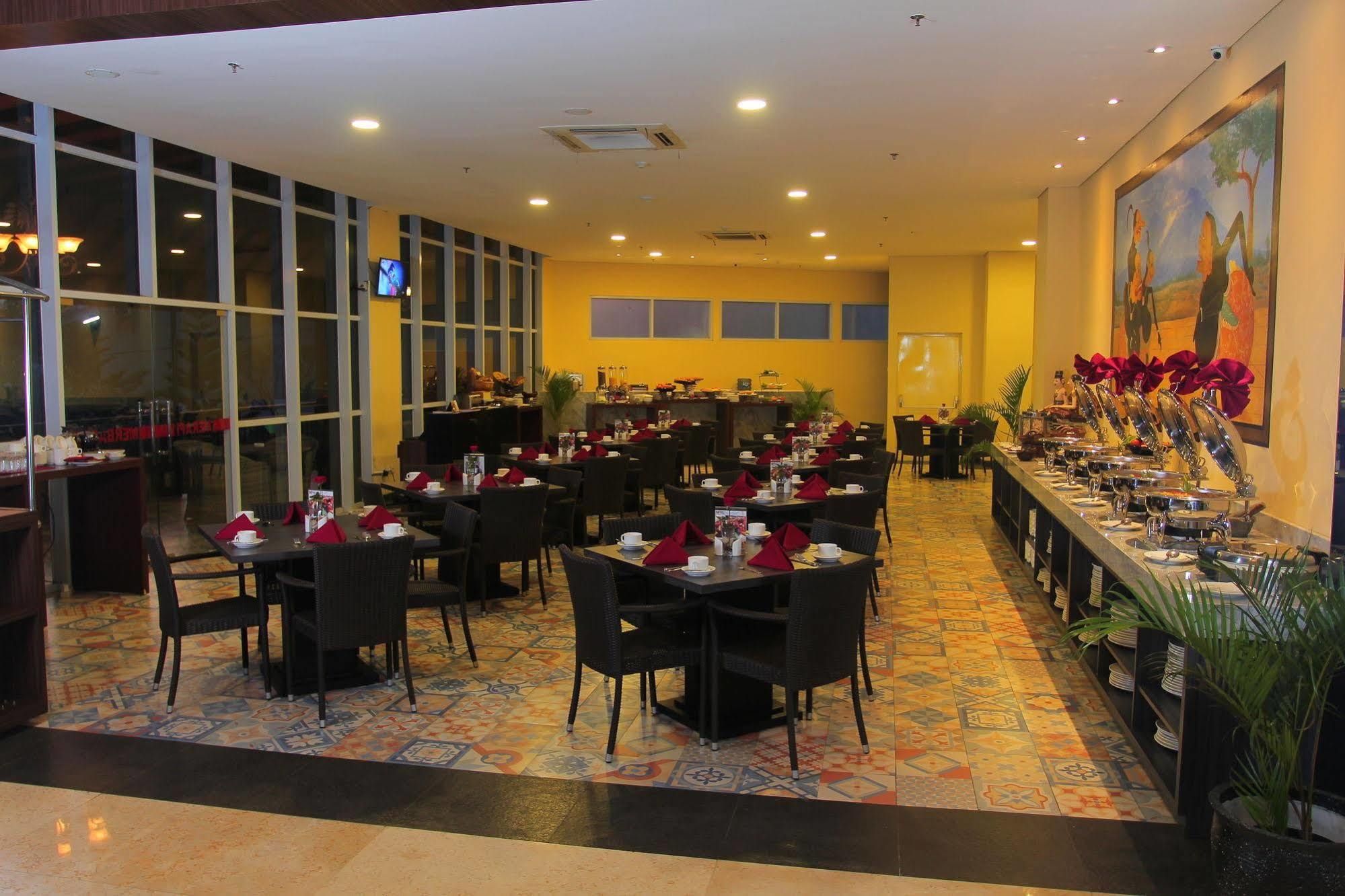 Merapi Merbabu Hotels Bekasi Zewnętrze zdjęcie